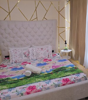 1 habitación, tabla de planchar con plancha y wifi gratis 