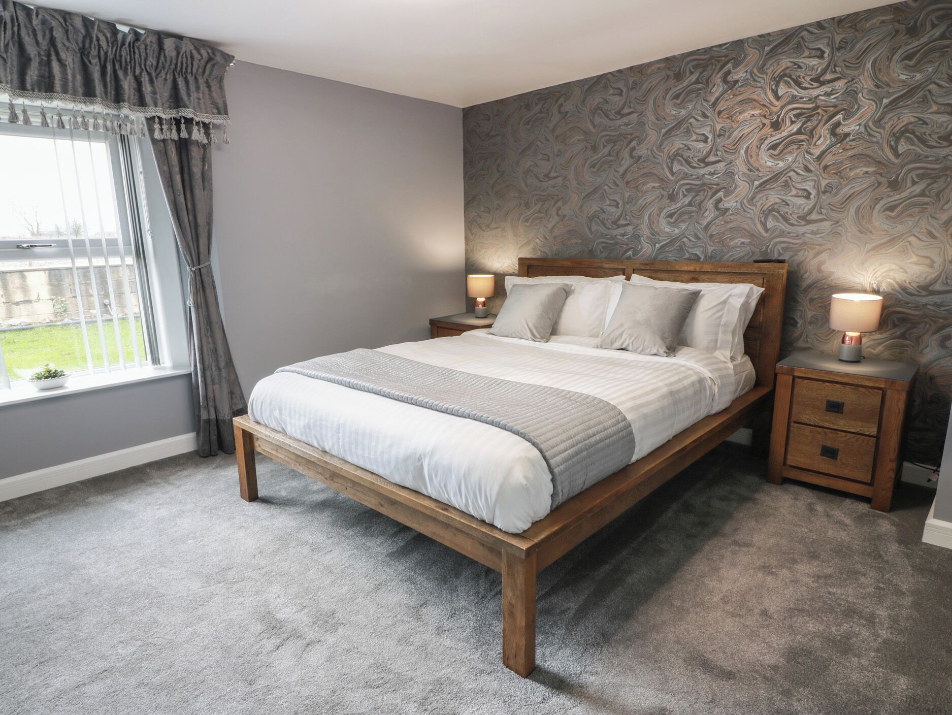 4 bedrooms, individually decorated, individually furnished, free WiFi