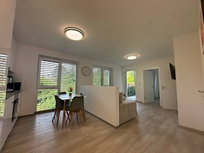 Family Apartment, Balcony | Free WiFi, wheelchair access - TO-HAD Apartments (Vienna)