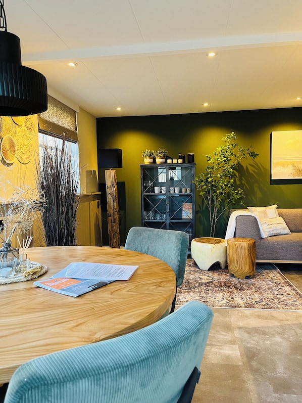 Comfort Apartment, 2 Bedrooms, Kitchen, Corner | Dining - Goudberg appartementen (Baaiduinen)