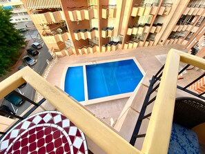 Pool - Apartment 'Mar Y Sol' with Shared Pool, Wi-Fi, and Air Conditioning (Torrevieja)