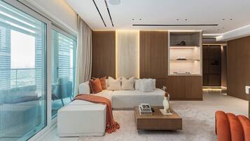 Deluxe Apartment, 2 Bedrooms, Balcony, Lake View | Living area