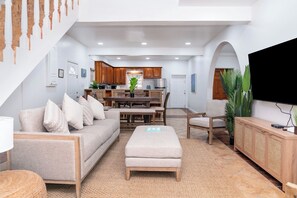Living area - Newly Updated 5BR Villa | Private Pool + Rooftop Deck (San Pedro Town)