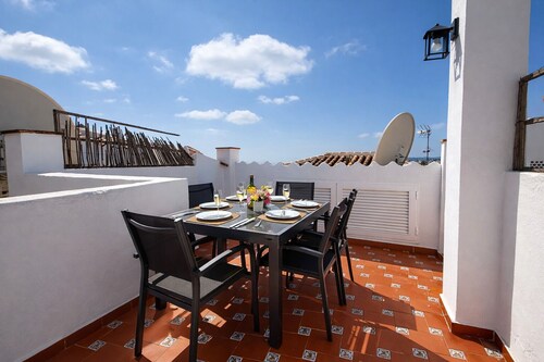 Charming 3-bedroom Apartment in Scenic Frigiliana