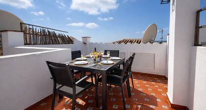 Charming 3-bedroom Apartment in Scenic Frigiliana