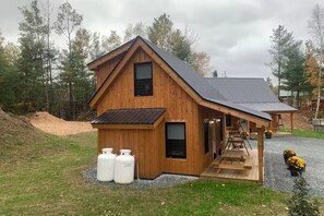 Exterior - Swiftwater Cabin #4 - Ski, Hike & Foliage (Bath)