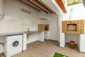 Interior - D02 - Carrob Street House (Lagos)