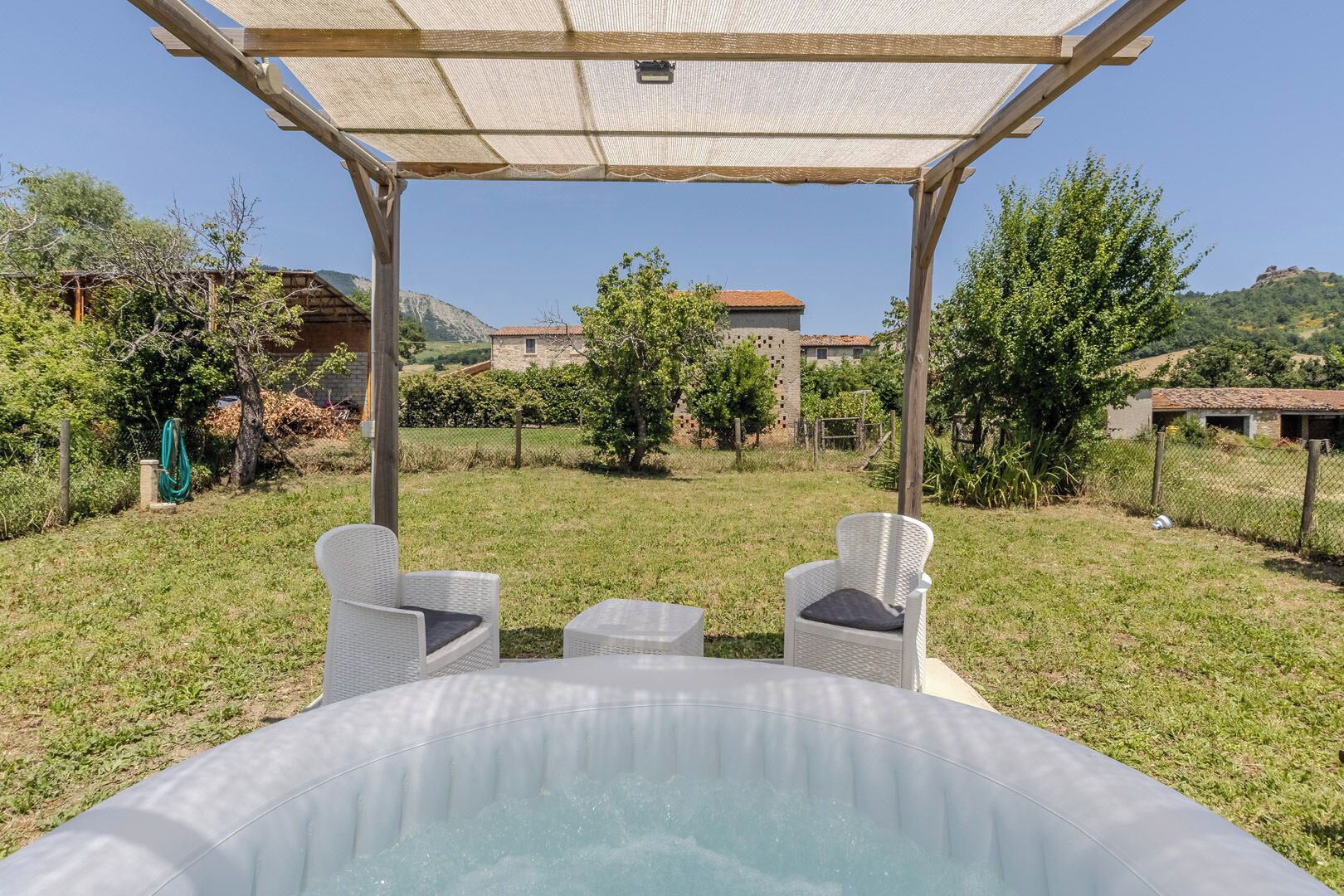 Bain à remous extérieur