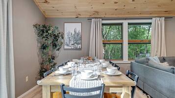 House | 3 bedrooms, Internet