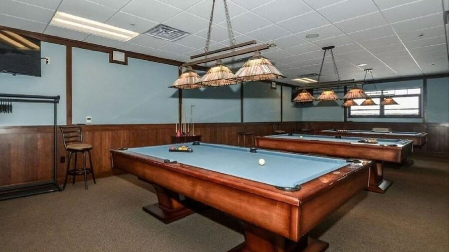 Cozy Poconos Retreat Hot Tub Dog Friendly Firepit