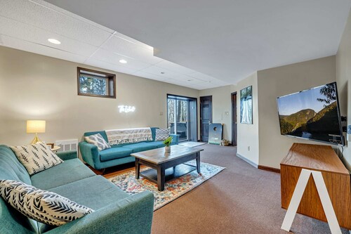 Spa Retreat With Hot Tub Sauna and Game Rooms