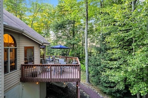 House | 5 bedrooms, Internet - Spa Retreat With Hot Tub Sauna and Game Rooms (Lake Harmony)