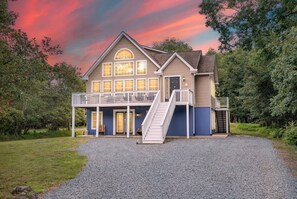 House - Hot Tub Game Room Dog Friendly Sports Bar A C (Albrightsville)