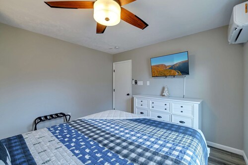 Hot Tub Game Room Dog Friendly Sports Bar A C