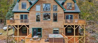 Fam-friendly Cabin Mins 2 Beach Ski w Hot Tub