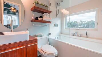 House | 4 bedrooms, Internet