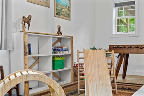 Casa | 6 quartos, acesso à internet de alta velocidade