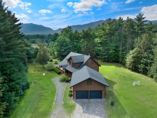 Whiteface Views Hot Tub Game Room Dog Friendly