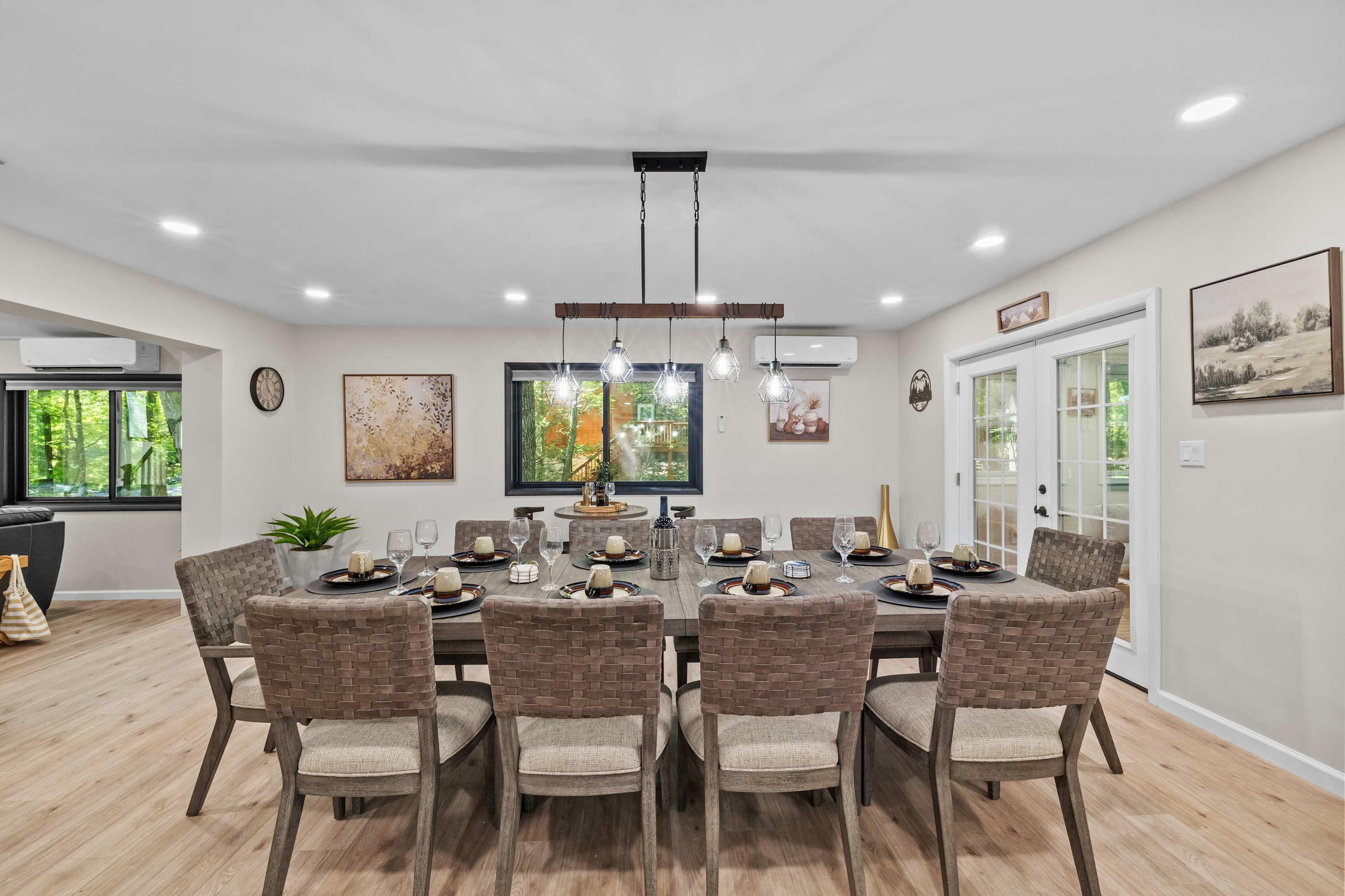 House | 5 bedrooms, Internet