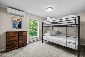 Room - Game Room A C Dog-friendly Stay With Hot Tub (Albrightsville)