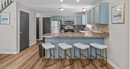 Game Room A C Dog-friendly Stay With Hot Tub