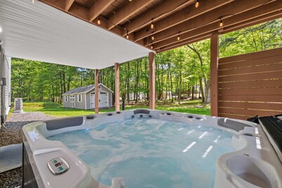 Game Room A C Dog-friendly Stay With Hot Tub