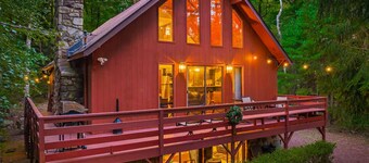 Poconos Speakeasy Hot Tub Dog-friendly Near Ski