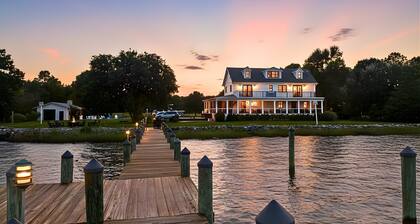 Modern Chesapeake Waterfront - Heated Pool - Dock