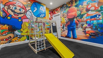 House | 5 bedrooms, Internet