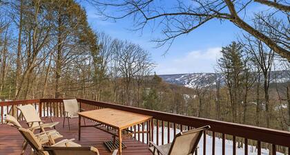 Views of Blue Mountain Near App Trail Game Room