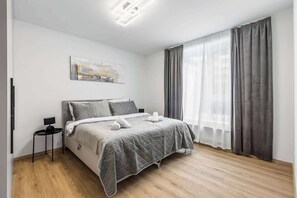 Room - Fabulous Apartment with Terrace & Free Parking (Bratislava)