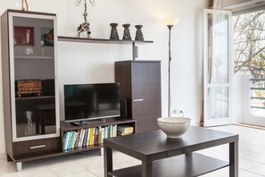 Interior - B77 - Im on Avenida Apartment in Lagos (Lagos)
