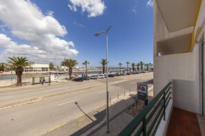 Property grounds - B77 - Im on Avenida Apartment in Lagos (Lagos)