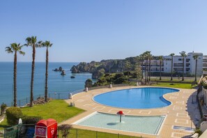 Pool - A73 - Iberlagos Studio Flat (Lagos)