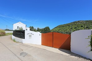 Property grounds - S 03 - 1 Bed Flat in Quinta São Silvestre (Lagos)