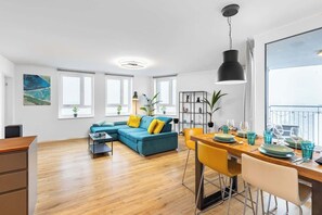 TV, offices - Panorama Luxe Terrace (Bratislava)