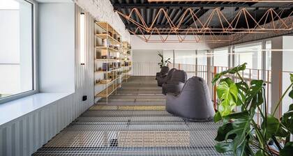 Cozy Nook Studio at Kosmalt with Balcony