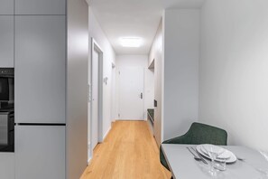 Dining - Brand New Modern Apartment - Workspace, Balcony & Parking (Bratislava)