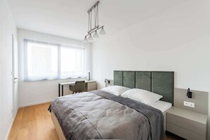 1 Schlafzimmer, Schreibtisch, Bügeleisen/Bügelbrett, WLAN