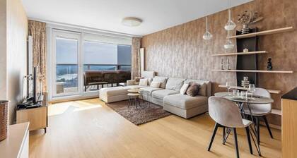 Panorama Castle and Danube View Apartment