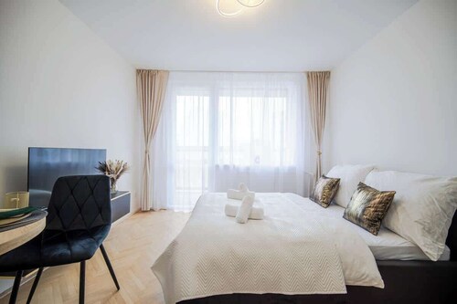 Stylish City Studio Apartment