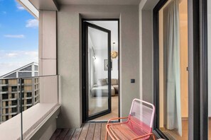 Property grounds - Skypark Golden Palace with Parking (Bratislava)