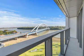Property grounds - Eurovea Tower Apt 3  River View (Bratislava)