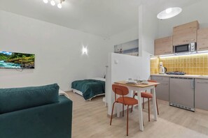 Interior - Garden Haven Studio in Old Town (Bratislava - Old Town)