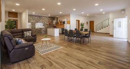 HH 01 - Bedroom 1 in Olive Hills Guesthouse