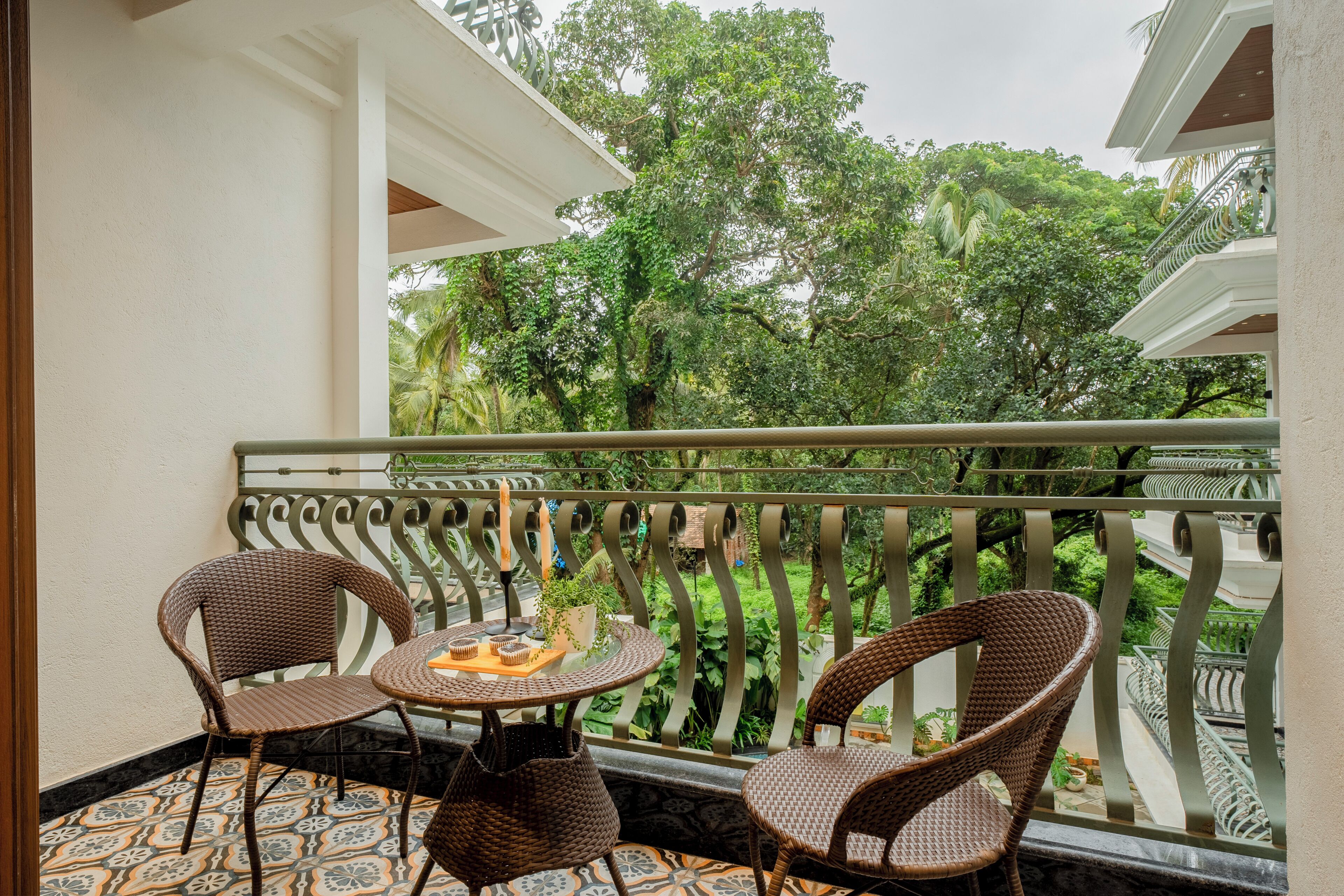 Apartment, 2 Bedrooms, Balcony | Property grounds