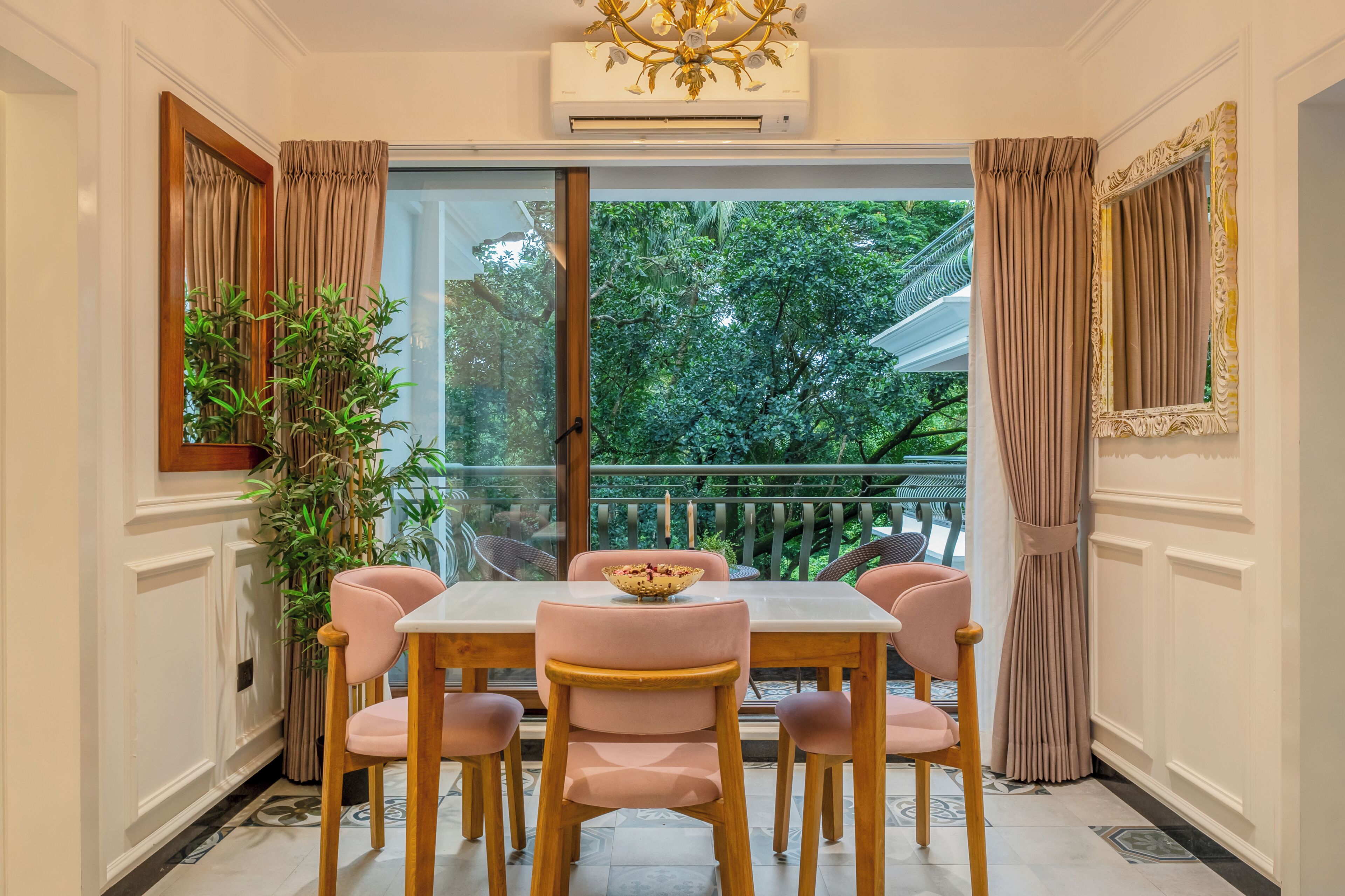 Appartamento, 2 camere da letto, balcone | Ristoranti