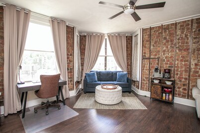 Spacious Historic Gem Near Downtown