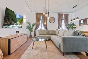 Televisie en een kantoor