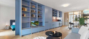 Elegant City Escape - Modern & Central